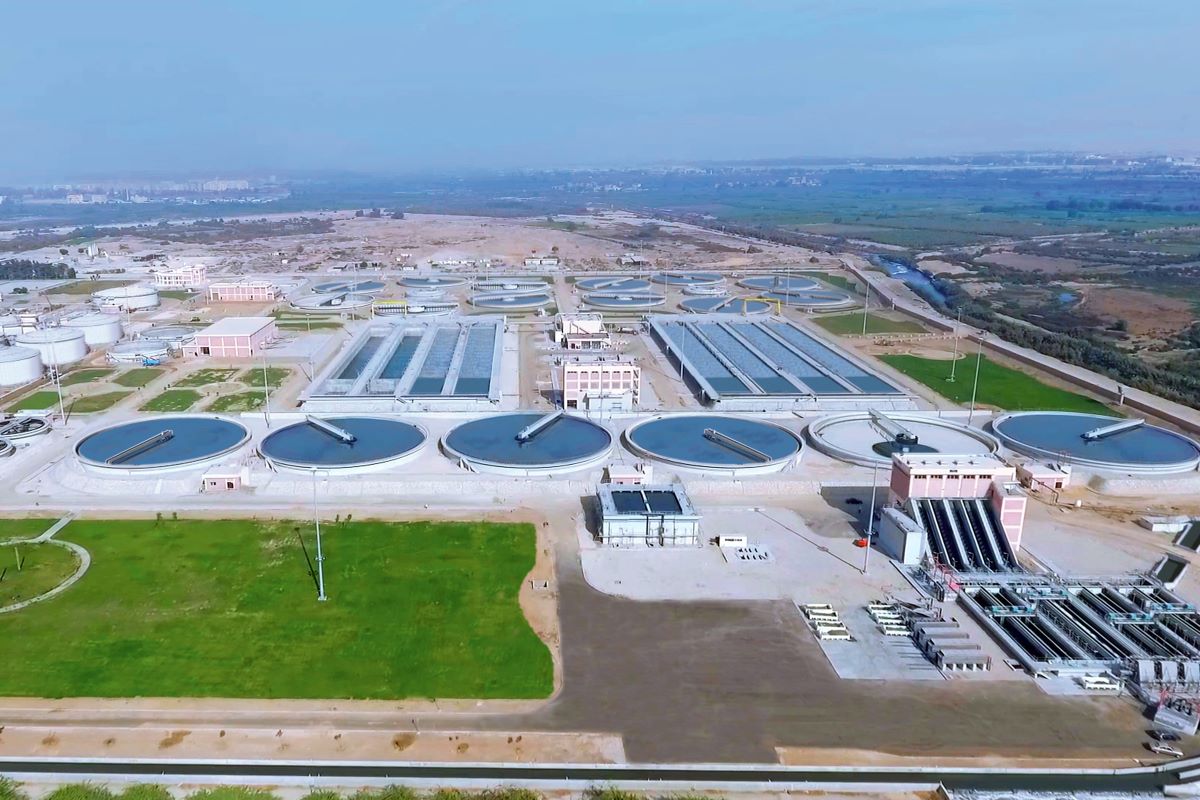 Aerial view of the Gabal El-Asfar wastewater-treatment complex